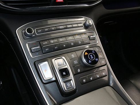 Used 2021 Hyundai Santa Fe Calligraphy image 21