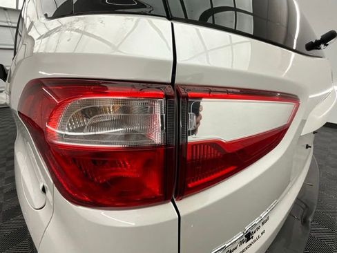 Used 2022 Ford EcoSport SE w/ SE Convenience Package image 17