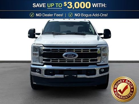 Used 2024 Ford F250 XLT w/ FX4 Off-Road Package AWD/4WD image 11