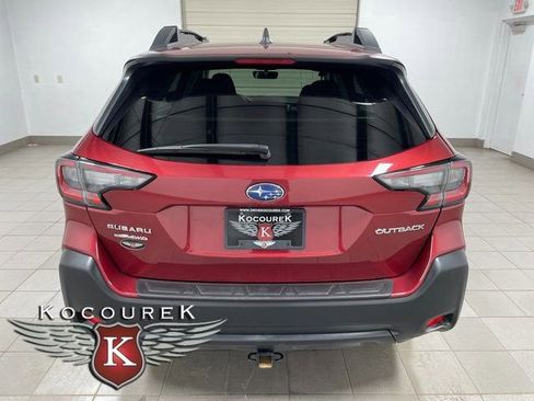 Used 2025 Subaru Outback Premium AWD/4WD image 5