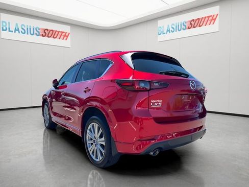 Used 2023 MAZDA CX-5 Signature AWD/4WD image 5