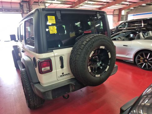 Used 2020 Jeep Wrangler Unlimited Sport S AWD/4WD image 6