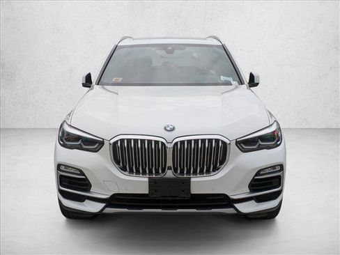 Used 2020 BMW X5 xDrive40i w/ Premium Package AWD/4WD image 2