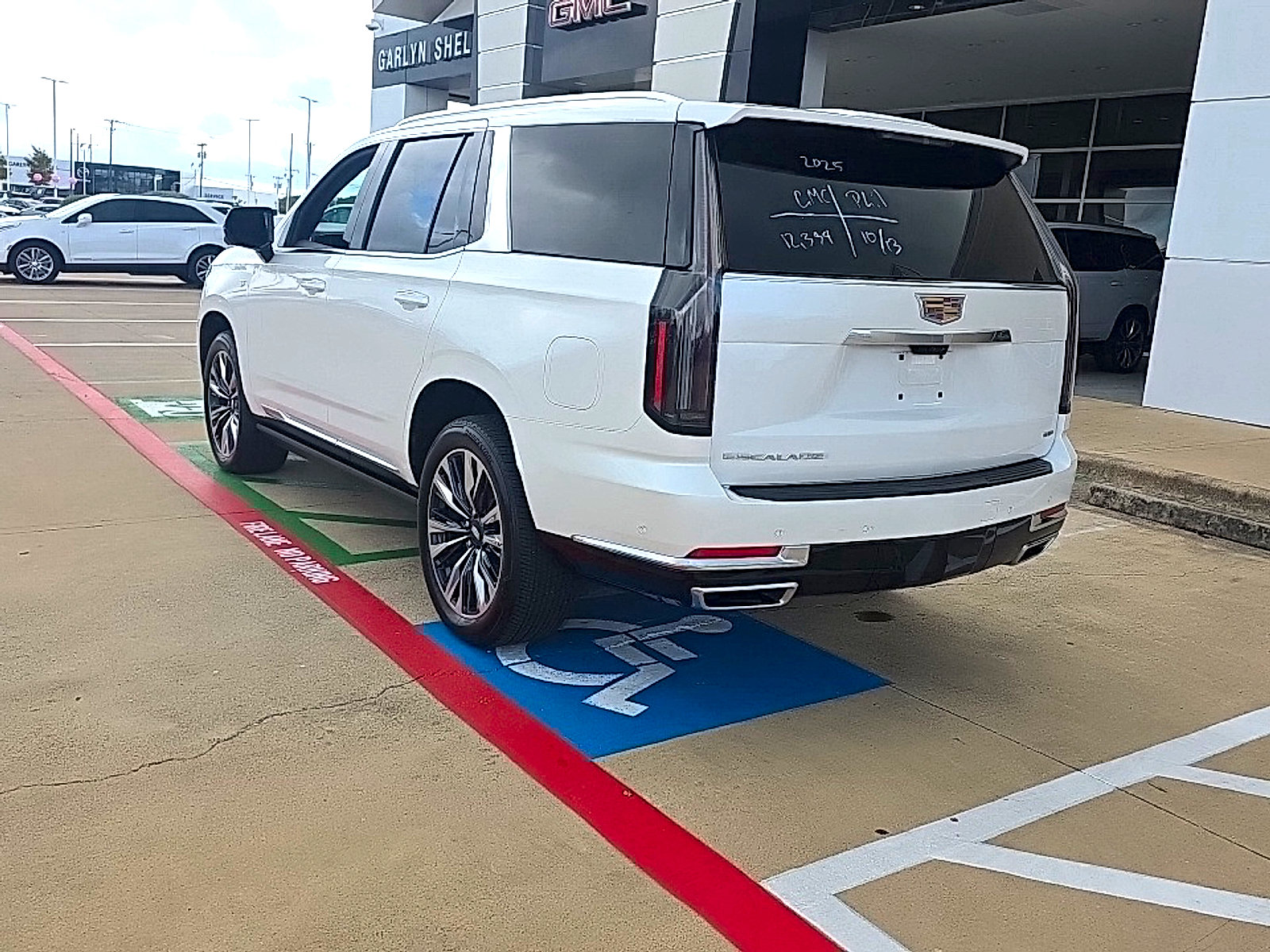 Used 2025 Cadillac Escalade Premium Luxury w/ Touring Package AWD/4WD image 16