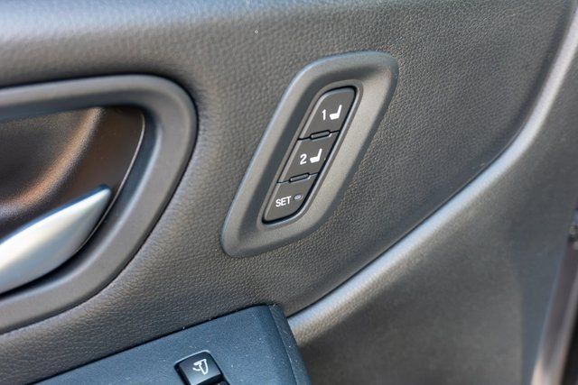 Used 2025 Honda Pilot Black Edition image 20