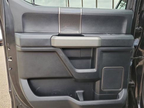 Used 2018 Ford F150 Raptor w/ Equipment Group 802A Luxury image 9