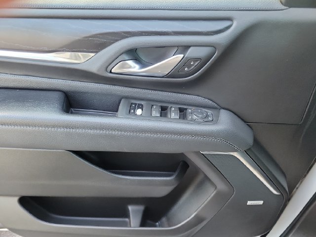 Used 2022 GMC Yukon Denali RWD image 18