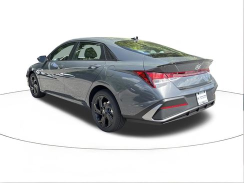 New 2026 Hyundai Elantra Sport FWD image 5