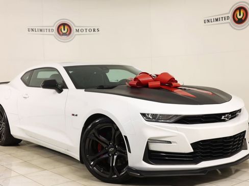 Used 2021 Chevrolet Camaro SS image 1
