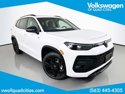 New 2026 Volkswagen Tiguan SE R-Line