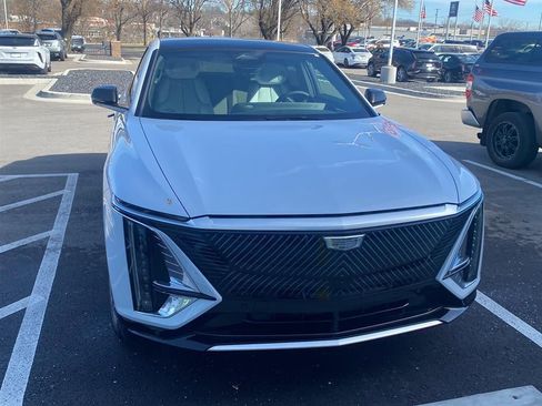 Used 2026 Cadillac Lyriq Premium Luxury w/ LPO, Floor Liner Package image 1