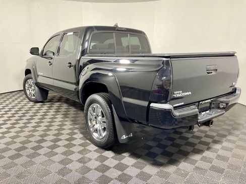 Used 2012 Toyota Tacoma 4x4 Double Cab w/ TRD Sport Upgrade Pkg image 10