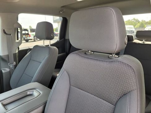 Used 2020 Chevrolet Silverado 1500 Custom w/ Custom Value Package RWD image 24