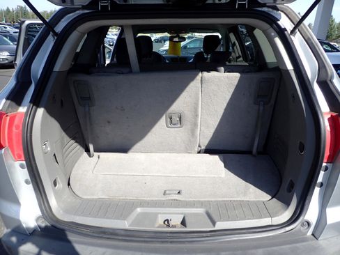 Used 2012 Chevrolet Traverse LT image 13