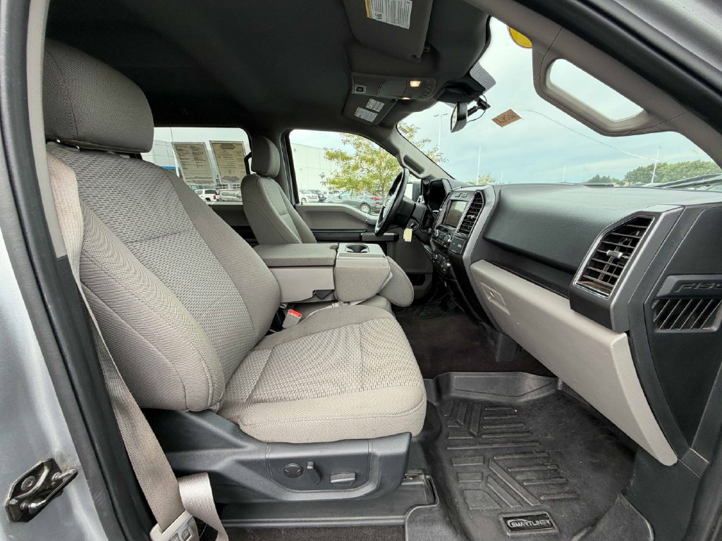 Used 2020 Ford F150 XLT w/ Equipment Group 302A Luxury AWD/4WD image 21