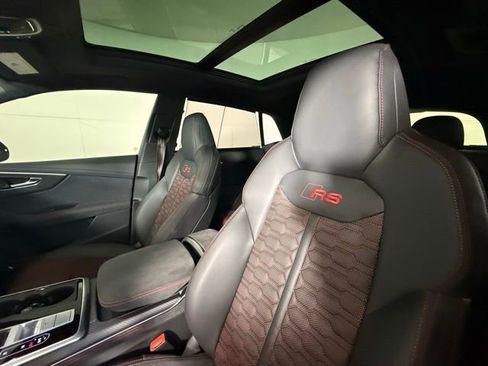 Used 2026 Audi RS Q8 performance image 5