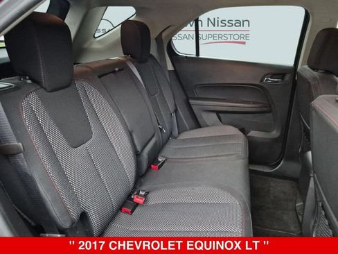 Used 2017 Chevrolet Equinox LT w/ Convenience Package AWD/4WD image 35