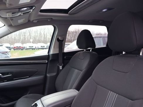 Used 2022 Hyundai Tucson SEL w/ Convenience Package image 9
