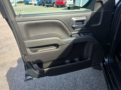 Used 2017 Chevrolet Silverado 1500 LT w/ True North Edition AWD/4WD image 10