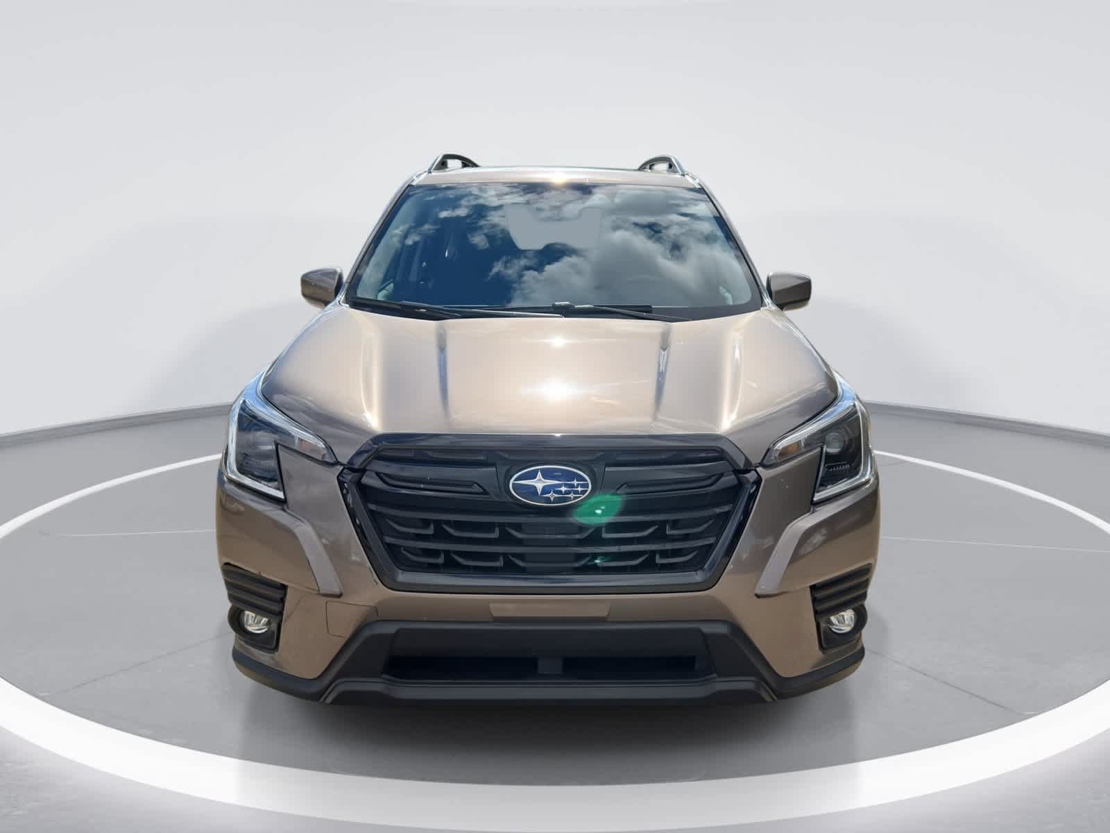 Used 2024 Subaru Forester Premium AWD/4WD image 3