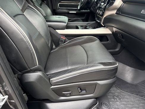 Used 2019 RAM 2500 Laramie image 15