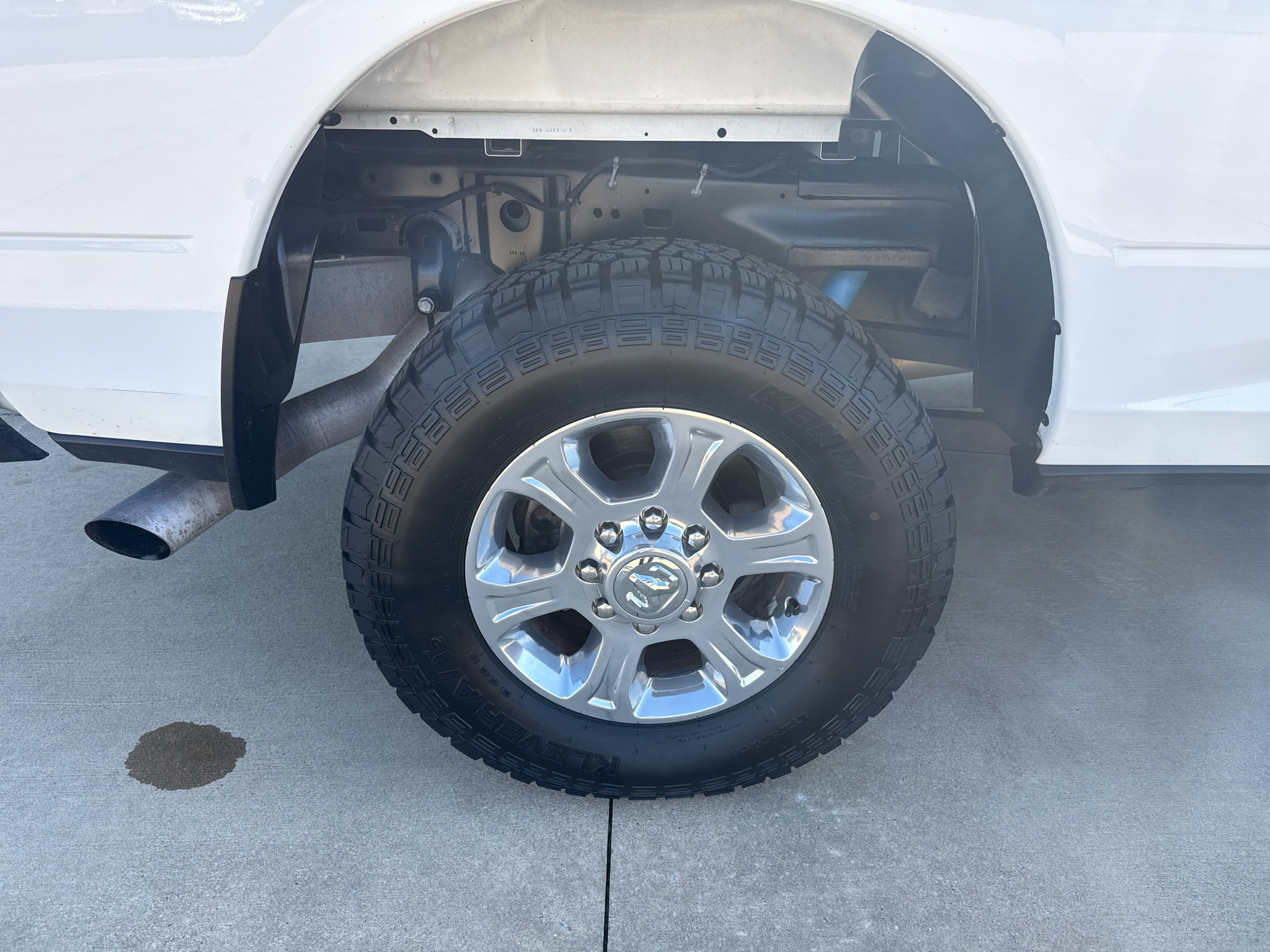 Used 2024 RAM 2500 Big Horn w/ Off Road Package AWD/4WD image 13
