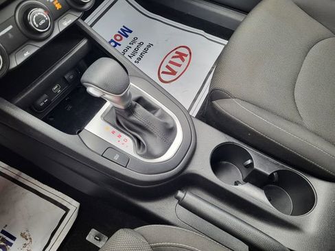 Used 2024 Kia Forte LXS image 19