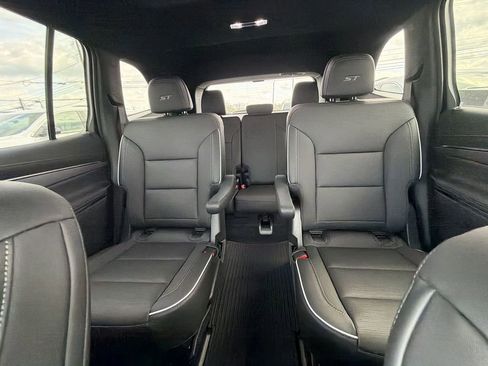 New 2026 Buick Enclave Sport Touring w/ Super Cruise Package image 13