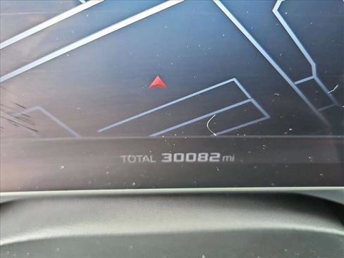 Used 2023 BMW M3 image 11