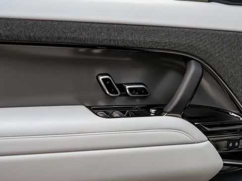 New 2026 Land Rover Range Rover Sport SE AWD/4WD image 53