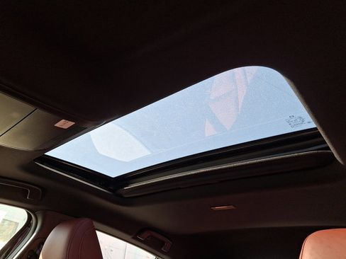 New 2026 MAZDA MAZDA3 Hatchback w/Premium Plus Pkg image 14