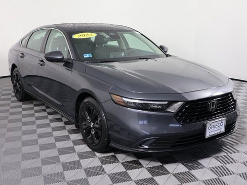 Used 2023 Honda Accord EX image 1
