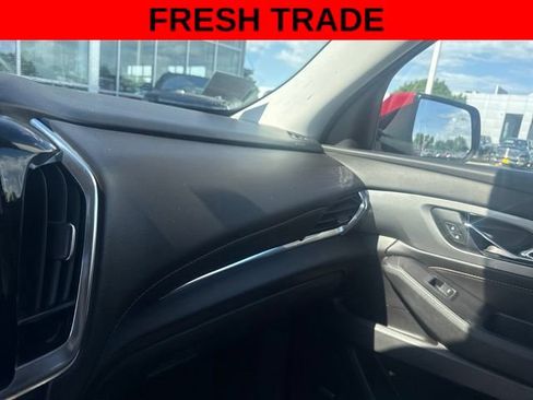 Used 2018 Chevrolet Traverse LT AWD/4WD image 21