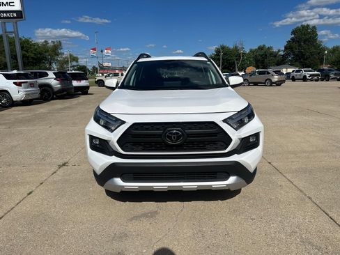 Used 2024 Toyota RAV4 Adventure AWD/4WD image 8