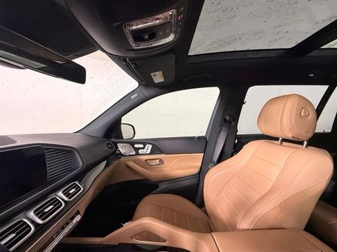 Used 2024 Mercedes-Benz GLS 580 4MATIC image 80