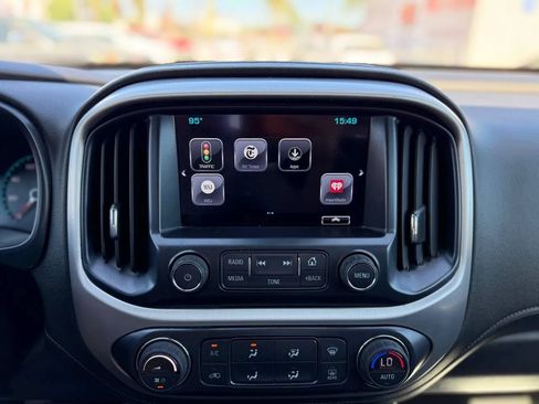 Used 2017 GMC Canyon SLT w/ Driver Alert Package AWD/4WD image 39