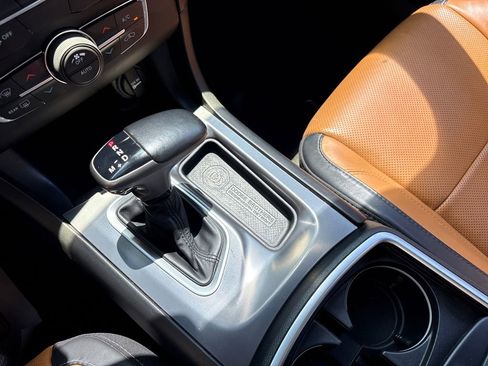 Used 2019 Dodge Charger SXT w/ Plus Group image 18