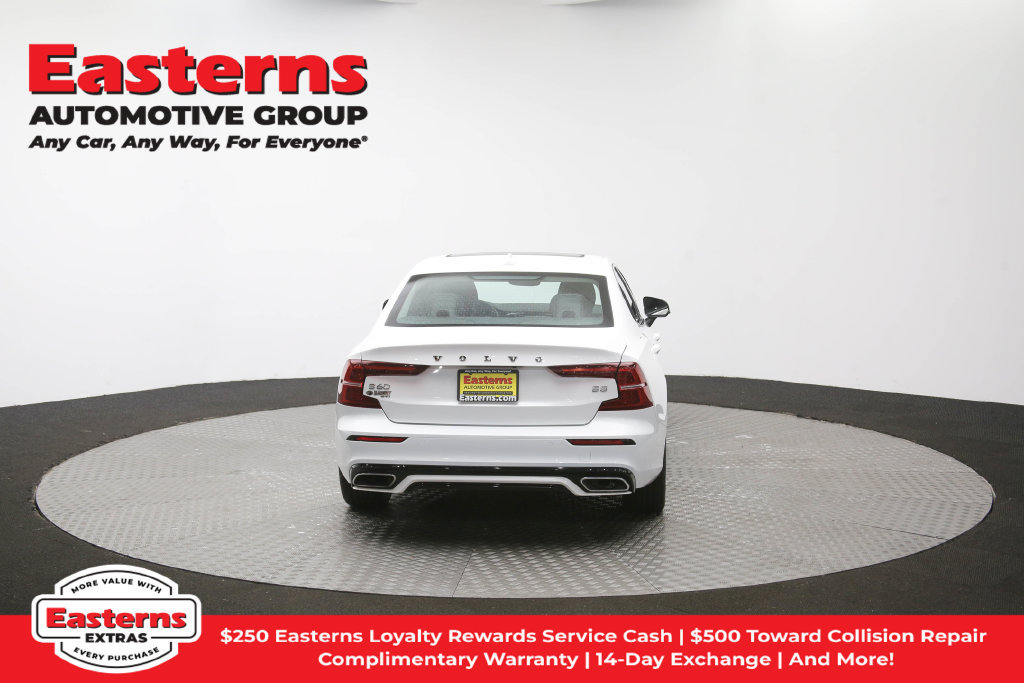 Used 2022 Volvo S60 B5 Inscription FWD image 38