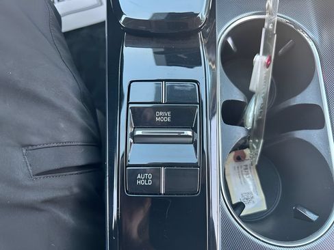 Used 2021 Hyundai Sonata SEL FWD image 21