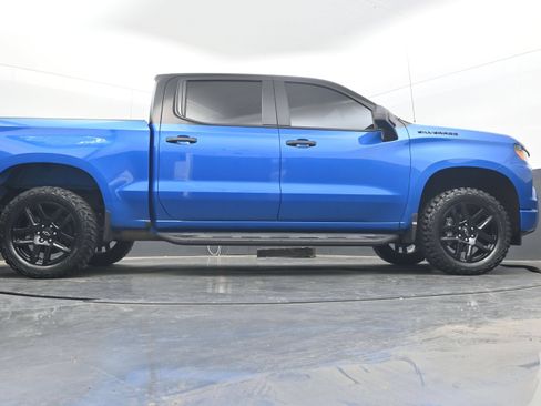Used 2022 Chevrolet Silverado 1500 Custom AWD/4WD image 29