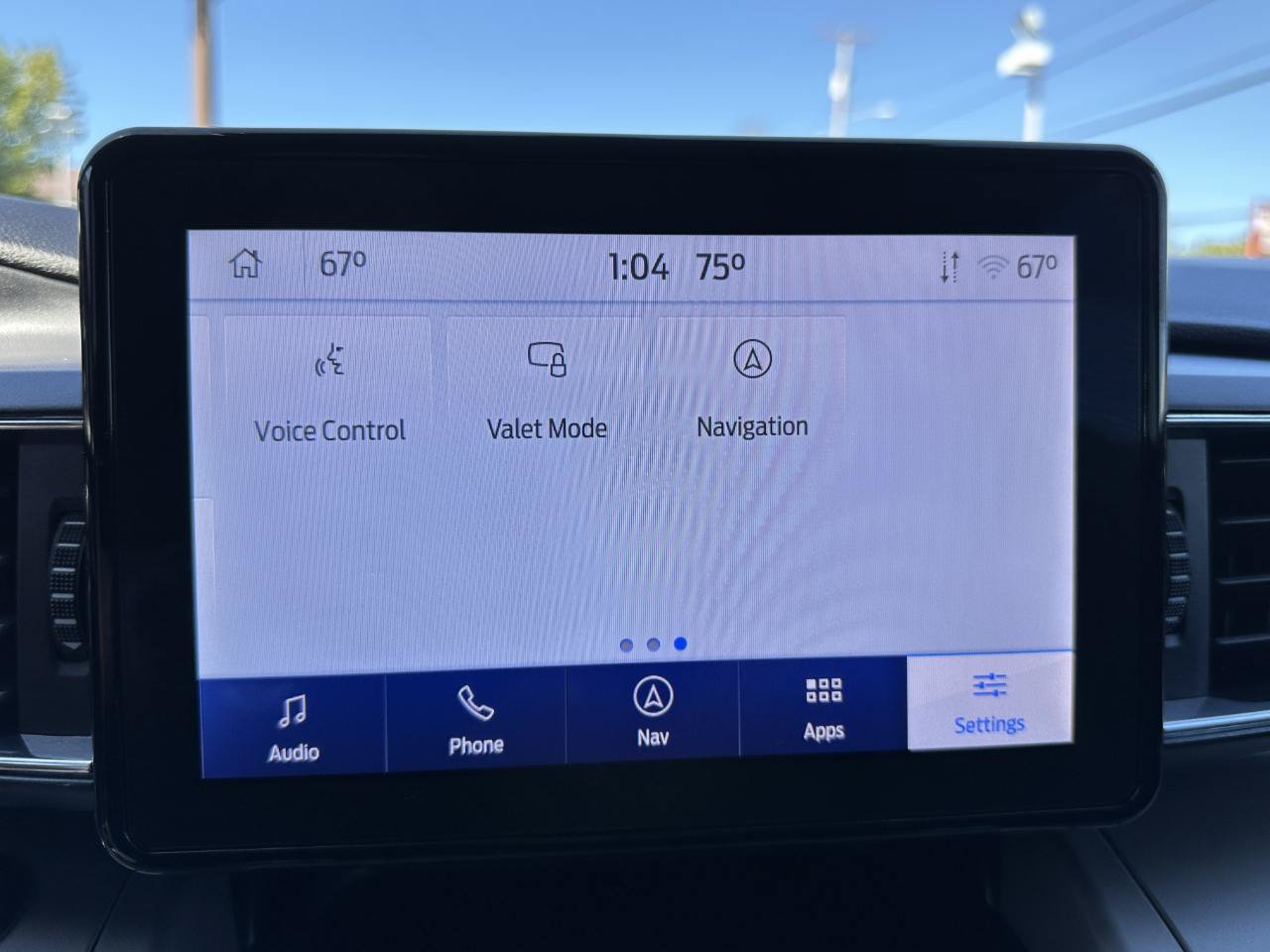 Used 2022 Ford Explorer XLT w/ Equipment Group 202A AWD/4WD image 72