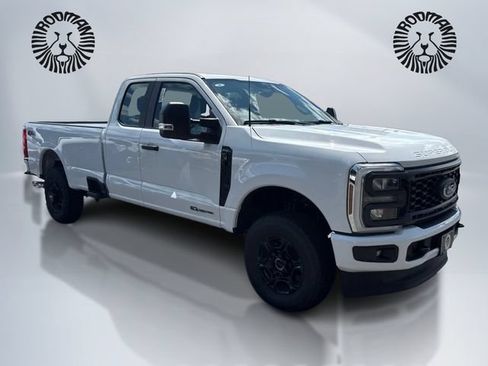 New 2026 Ford F250 XL w/ STX Appearance Package AWD/4WD image 3
