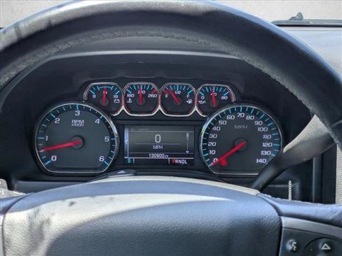 Used 2018 Chevrolet Silverado 1500 LT w/ Texas Edition RWD image 18