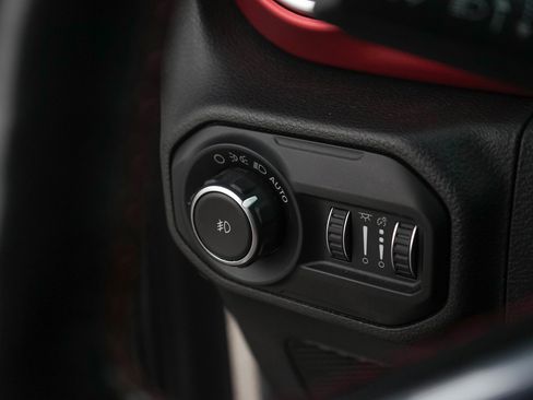 Used 2020 Jeep Wrangler Unlimited Rubicon w/ LED Lighting Group image 19