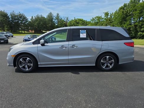 Certified 2018 Honda Odyssey Touring image 6