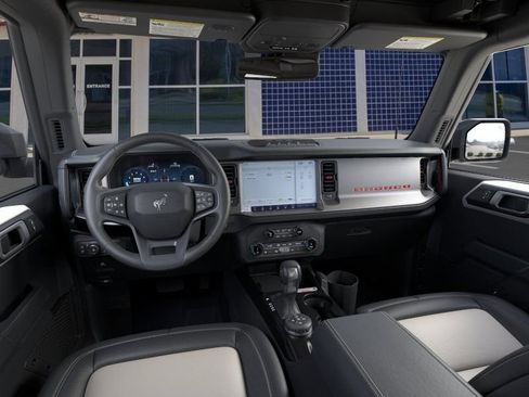 New 2026 Ford Bronco Outer Banks w/ Sasquatch Package AWD/4WD image 10