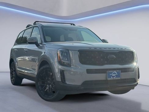 Used 2021 Kia Telluride EX w/ EX Premium Package AWD/4WD image 1