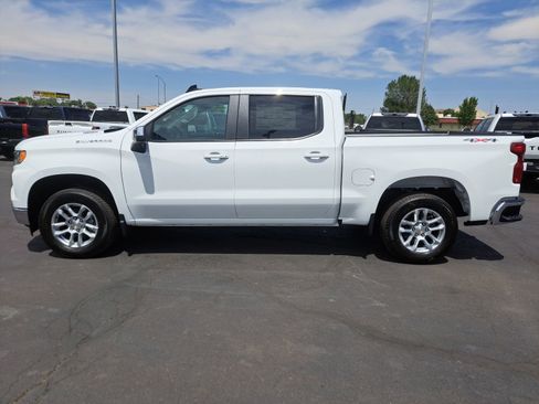 Used 2025 Chevrolet Silverado 1500 LT AWD/4WD image 10