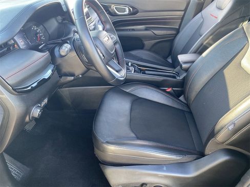 Used 2022 Jeep Compass Trailhawk w/ Trailhawk Convenience Group image 16