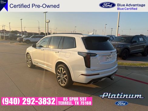 Used 2023 Cadillac XT6 Sport w/ Technology Package AWD/4WD image 11